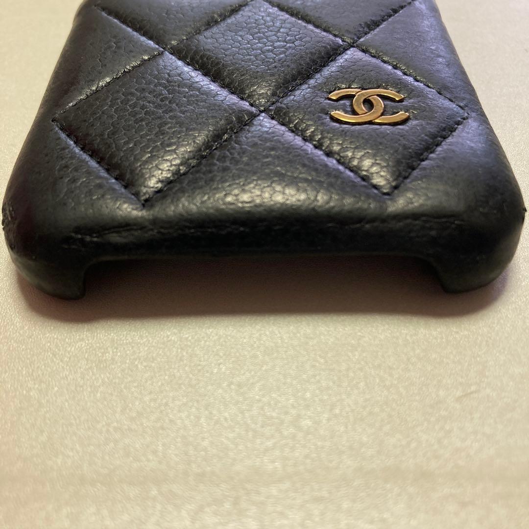 シャネル　マトラッセ キャビアスキン ココマーク iPhone 11Proケース