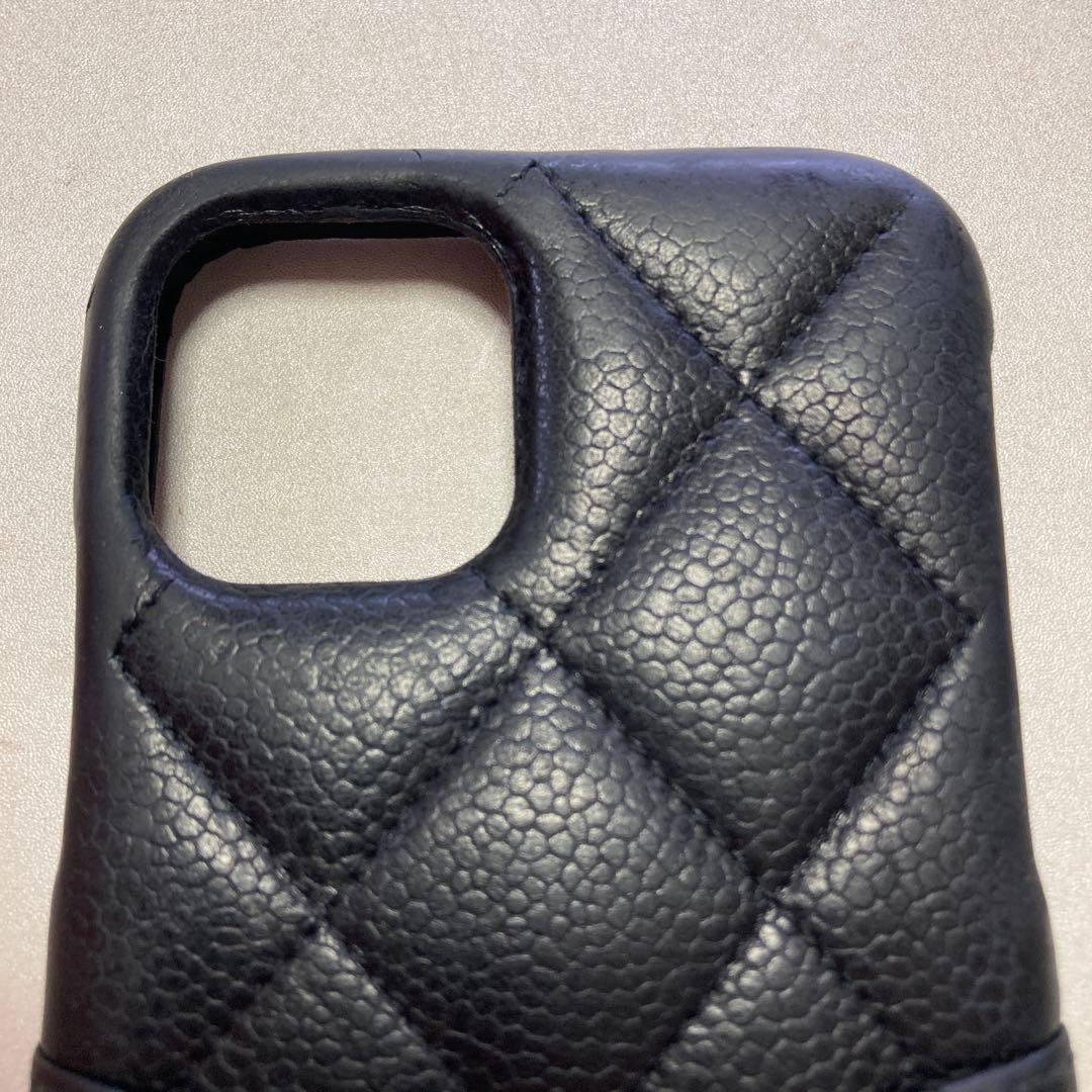 シャネル　マトラッセ キャビアスキン ココマーク iPhone 11Proケース