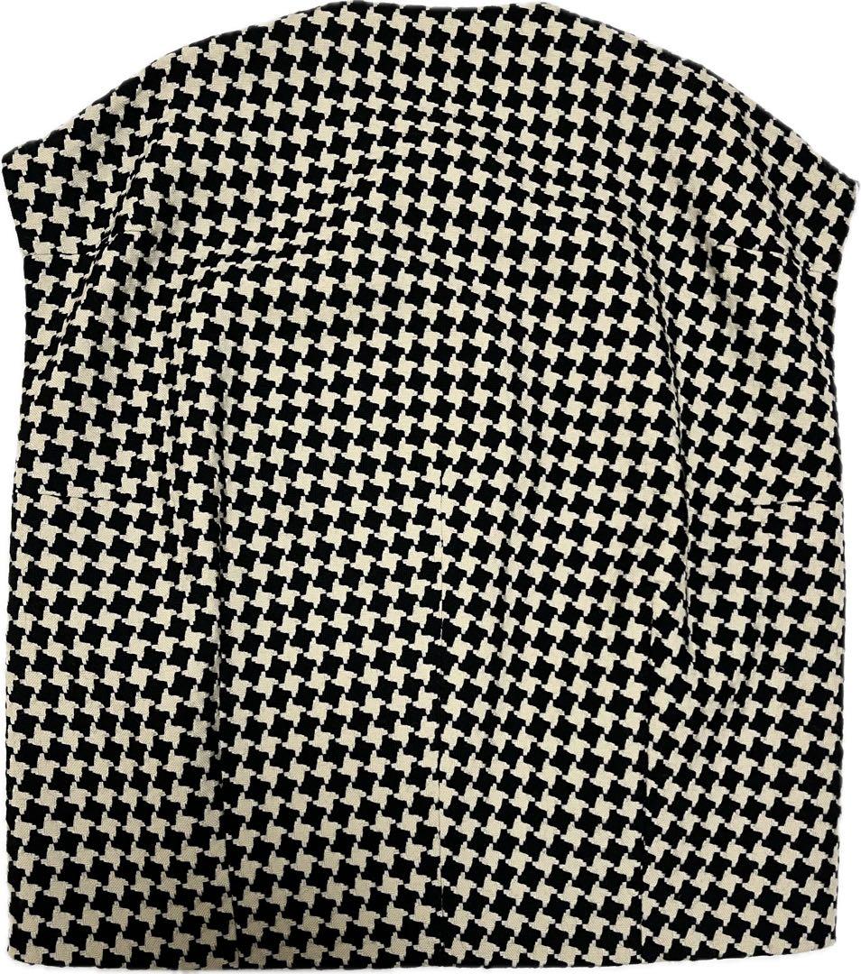 TOMORROWLANDドビーハウンド　トゥースバレルジレ美品