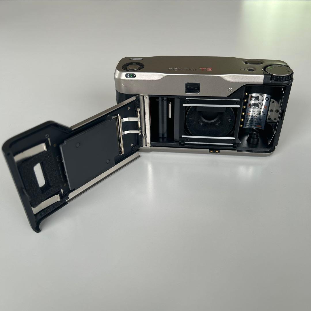 【専用品】CONTAX T2 チタンシルバー フィルムカメラ contaxt2