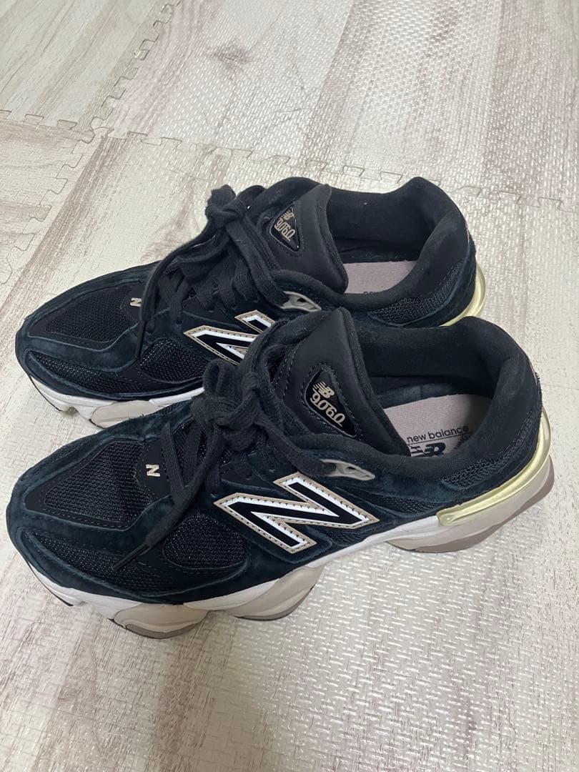 BEAUTY&YOUTH × NEW BALANCE 9060ブラック　24cm