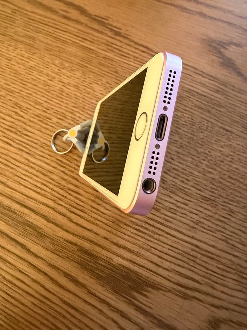 ヒ*ナ様 【美品】iPhoneSE ローズゴールド 32gb バッテリー92%