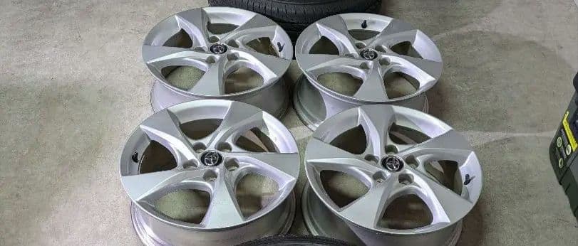 CH-R 17インチ純正ホイール　4本