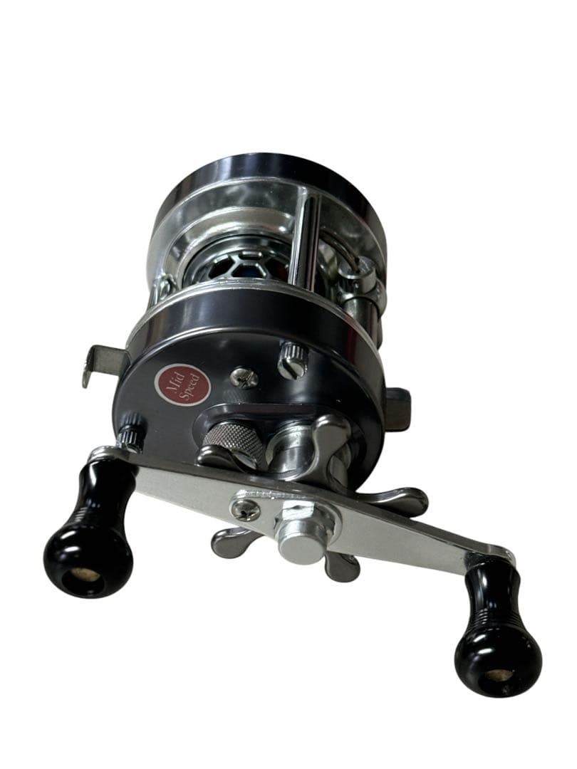 美品　W300 PEBBLE NO.300ベイトリール