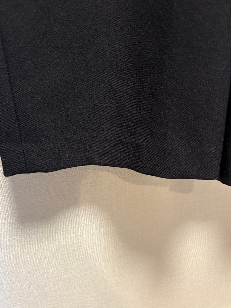 MEER. V NECK JUMP SUIT ブラック