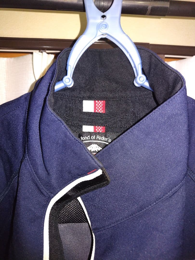 クシタニ　ウインドブレーカー　L