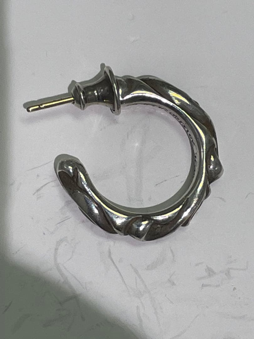 #154【あんしん鑑定済み】スクロールフープピアス