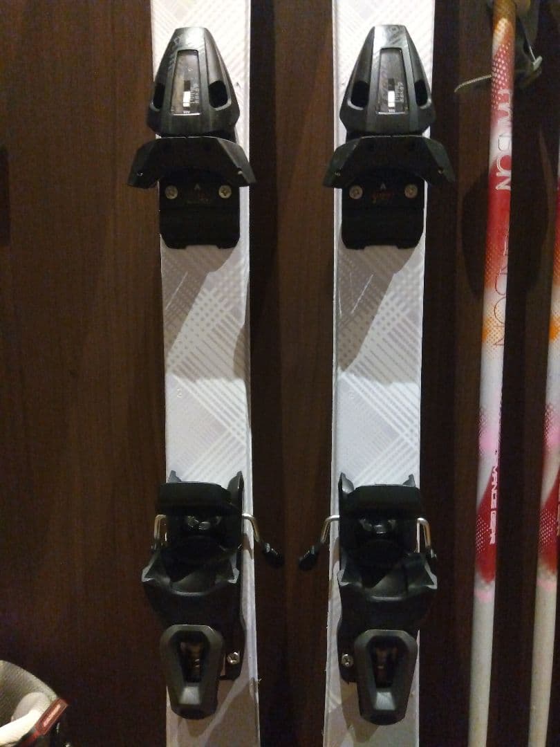 そらぱっぱ HART/学生・小柄な女性用/スキーセット/メンテ・WAX済✔