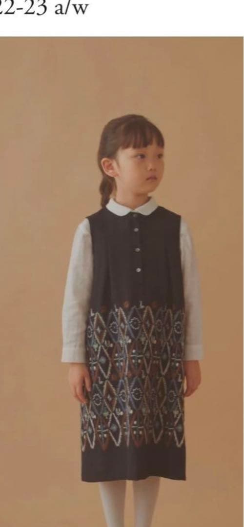 minä perhonen キッズ　刺繍入りノースリーブワンピース130