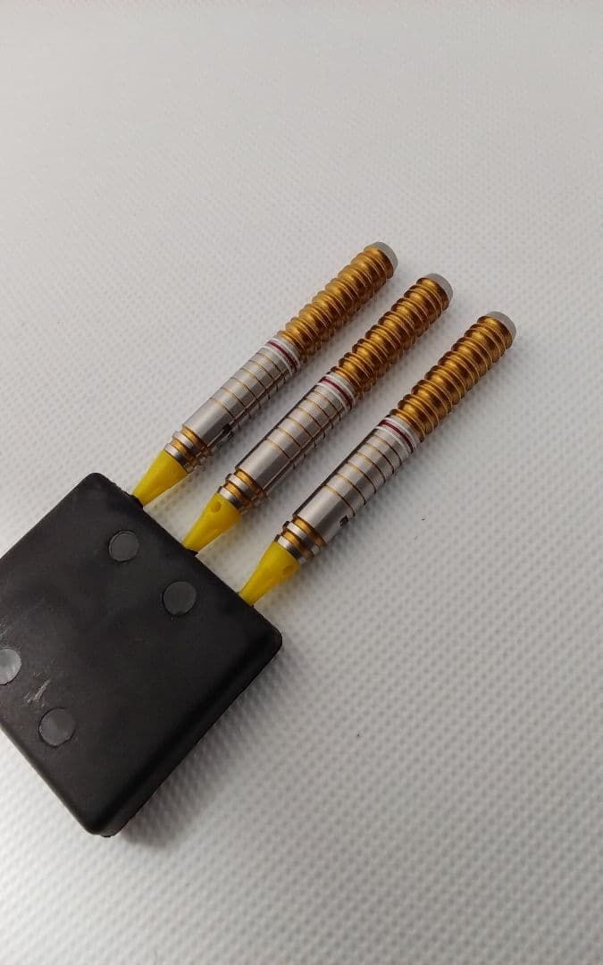 TRiNiDAD GOMEZ TYPE 16!新品同品!ダーツセット20g