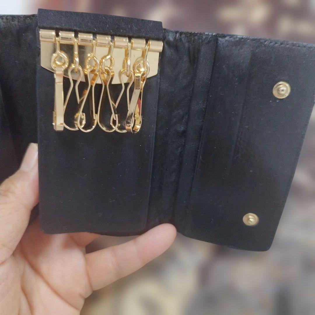 シャネルキャビアスキン　キーケース