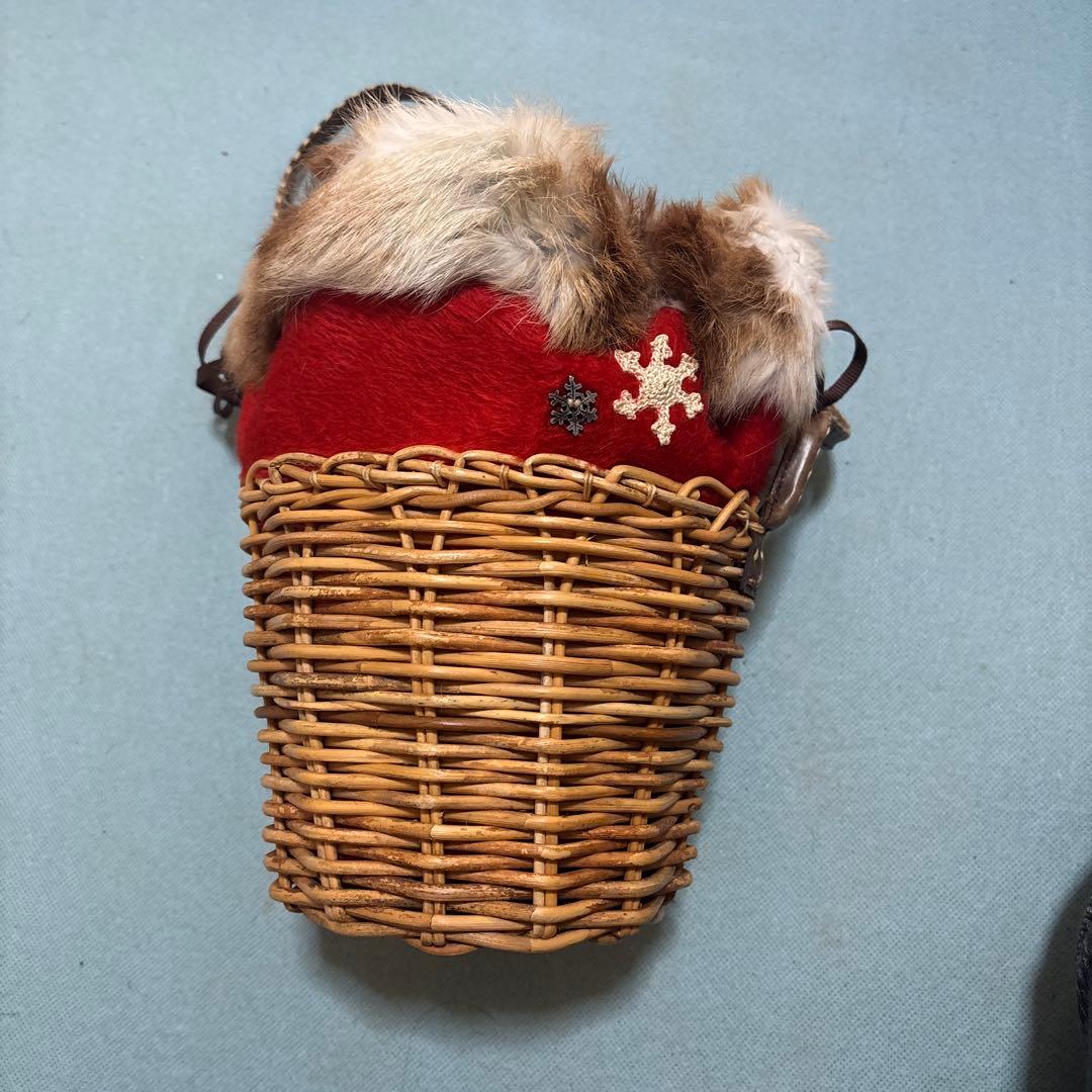 エバゴス ファー付き籐かごバッグ