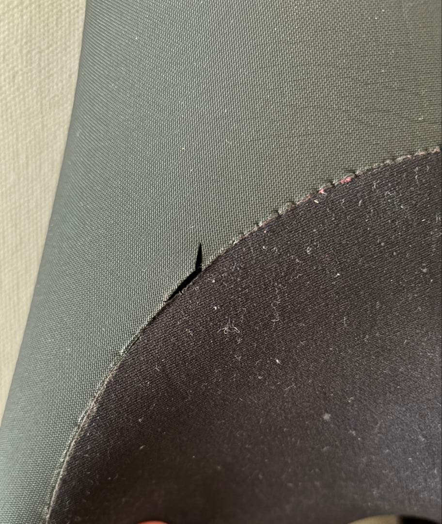 BREAKER OUT フルスーツ セミドライ　5ミリ3ミリ