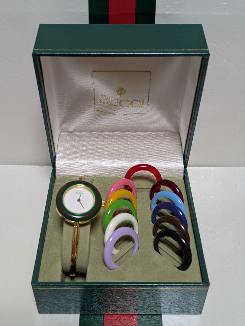 GUCCI　チェンジベゼル腕時計