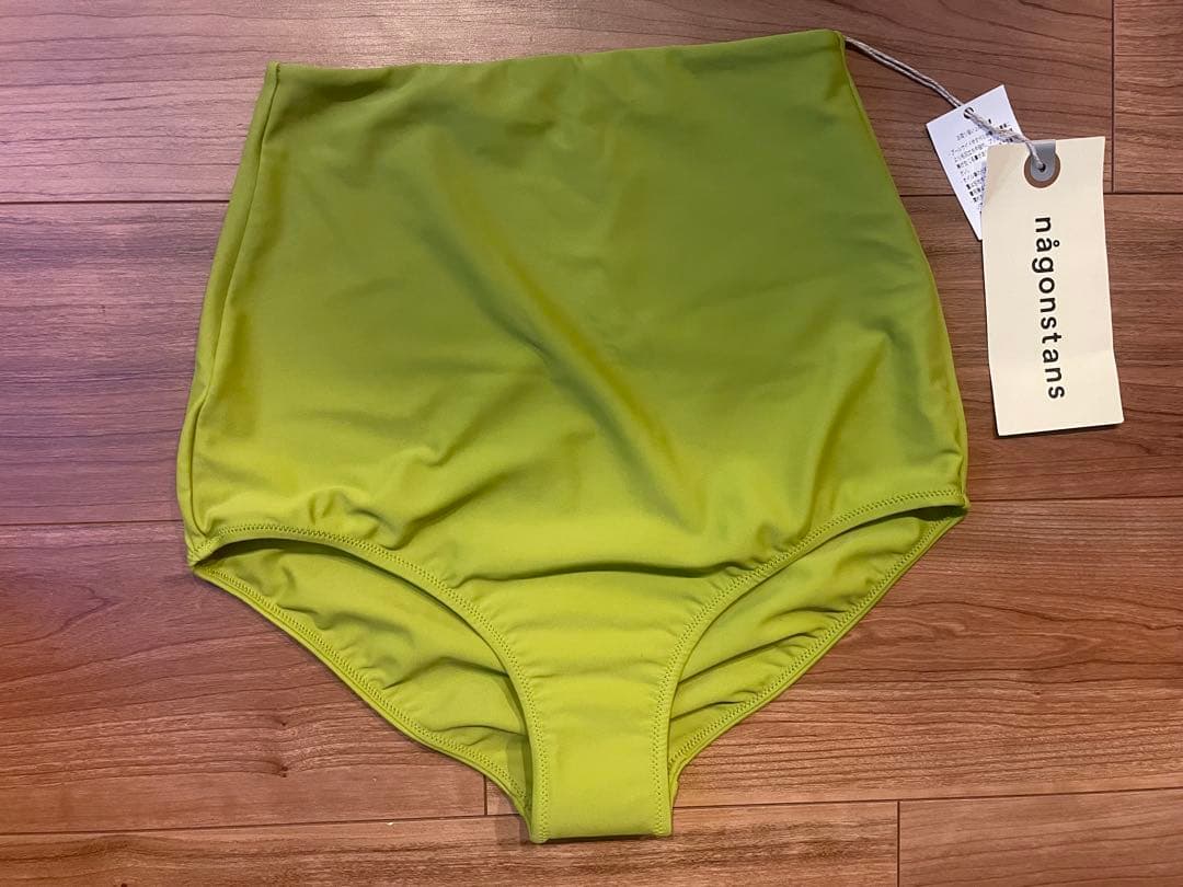 【新品未使用】nagonstans セパレート水着 Mサイズ 上下セットアップ風