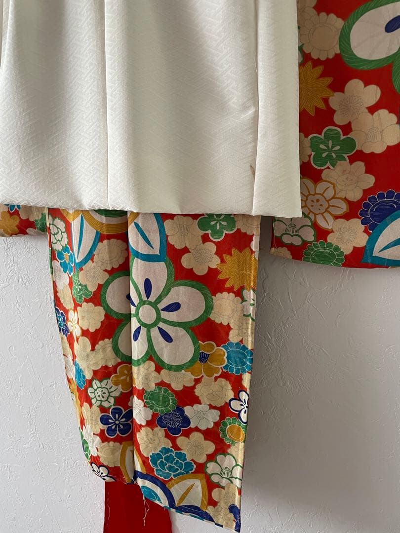 七五三　3歳　アンティークお着物セット　正絹白無地被布　髪飾り付き