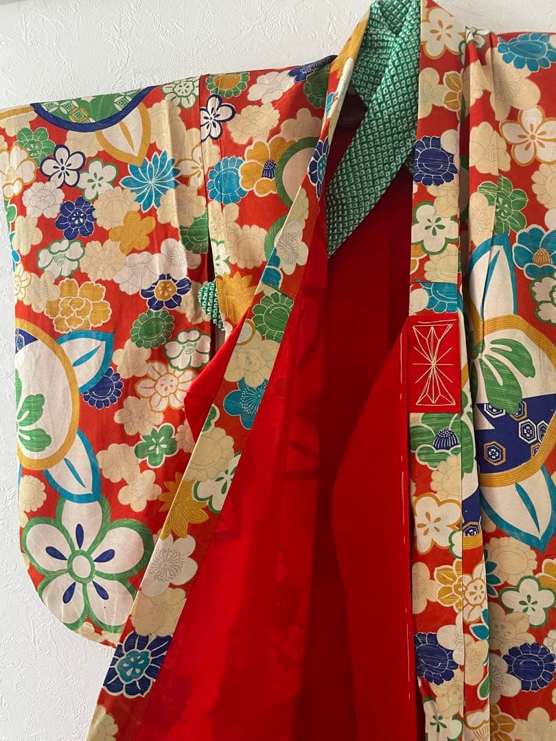 七五三　3歳　アンティークお着物セット　正絹白無地被布　髪飾り付き