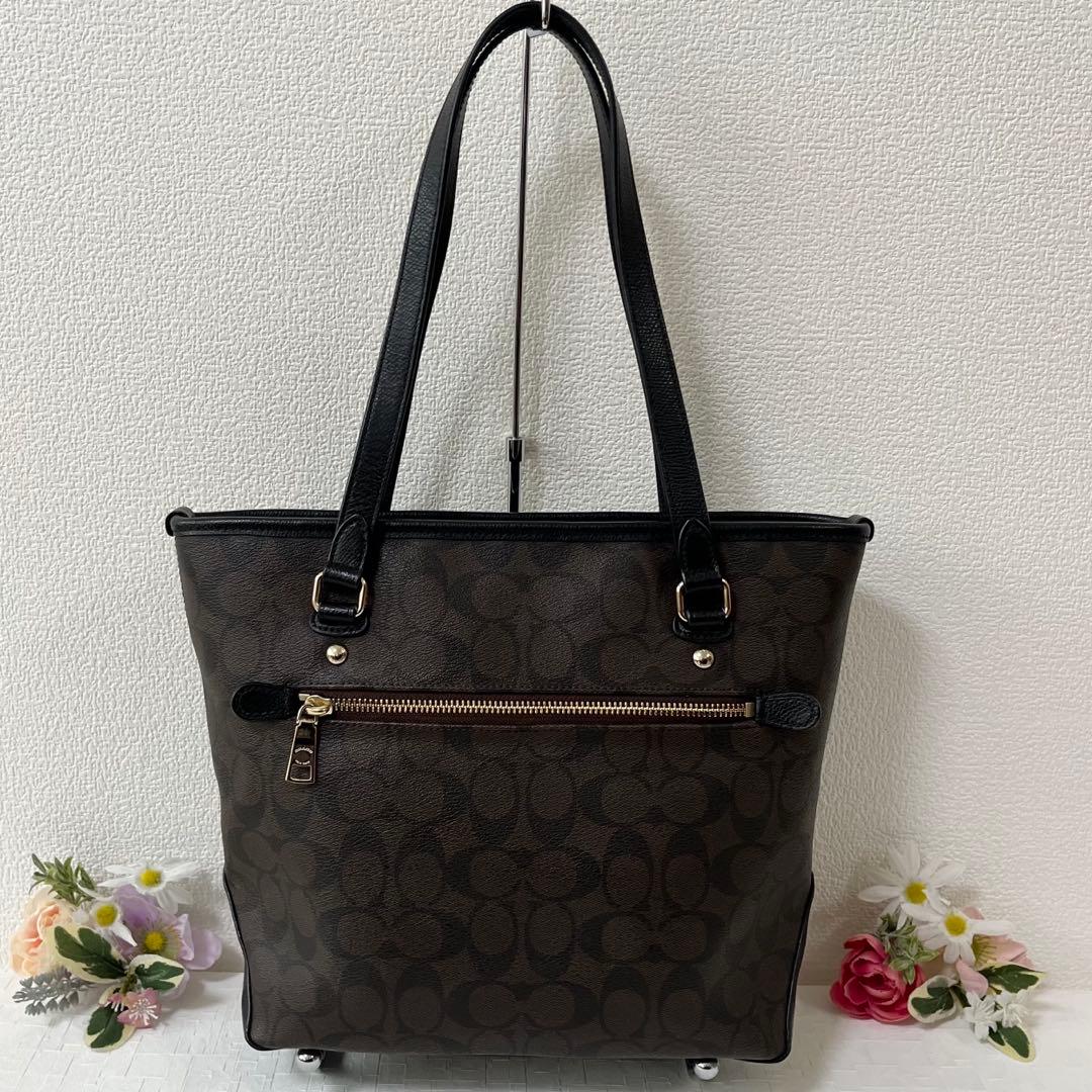 美品★COACH コーチ トートバッグ 肩掛け シグネチャー ブラウン チャーム