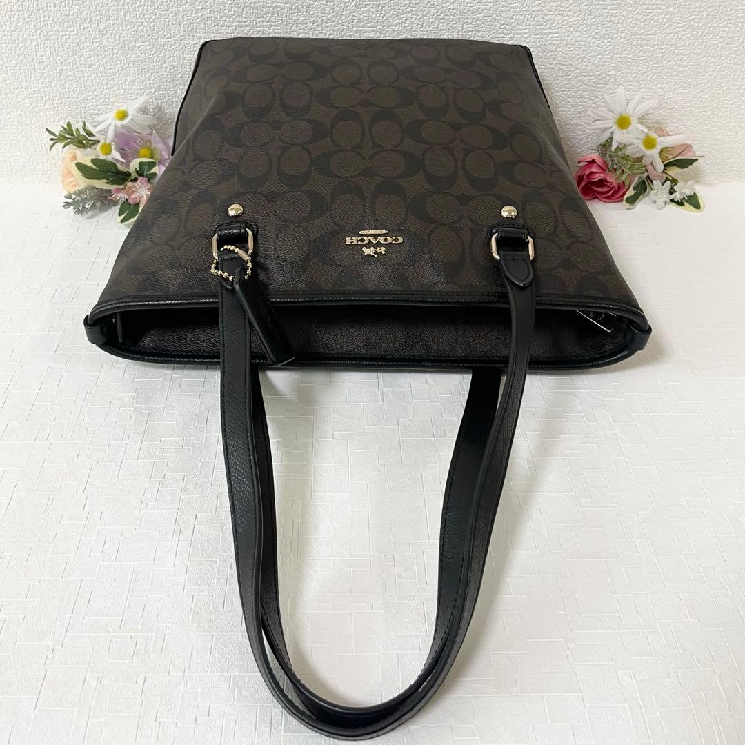 美品★COACH コーチ トートバッグ 肩掛け シグネチャー ブラウン チャーム