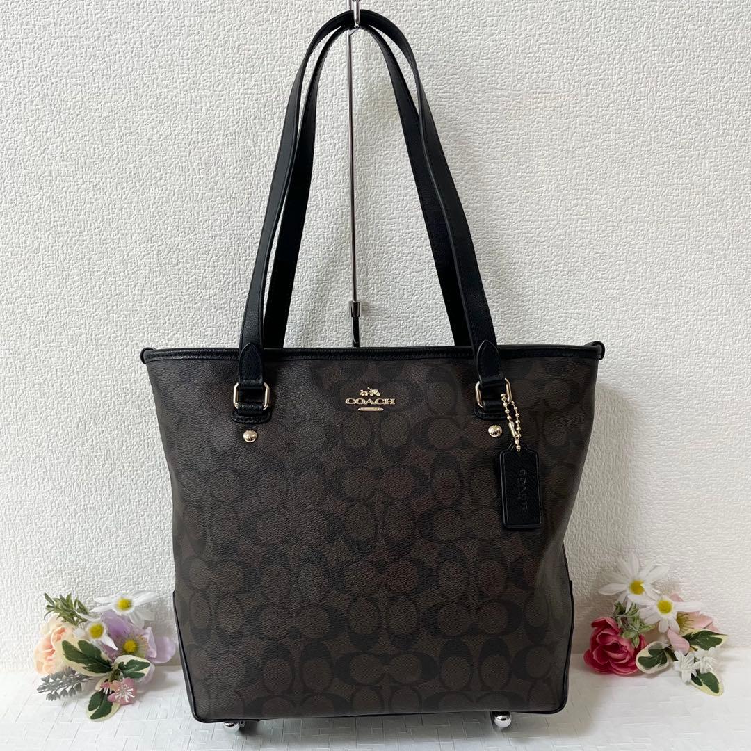 美品★COACH コーチ トートバッグ 肩掛け シグネチャー ブラウン チャーム