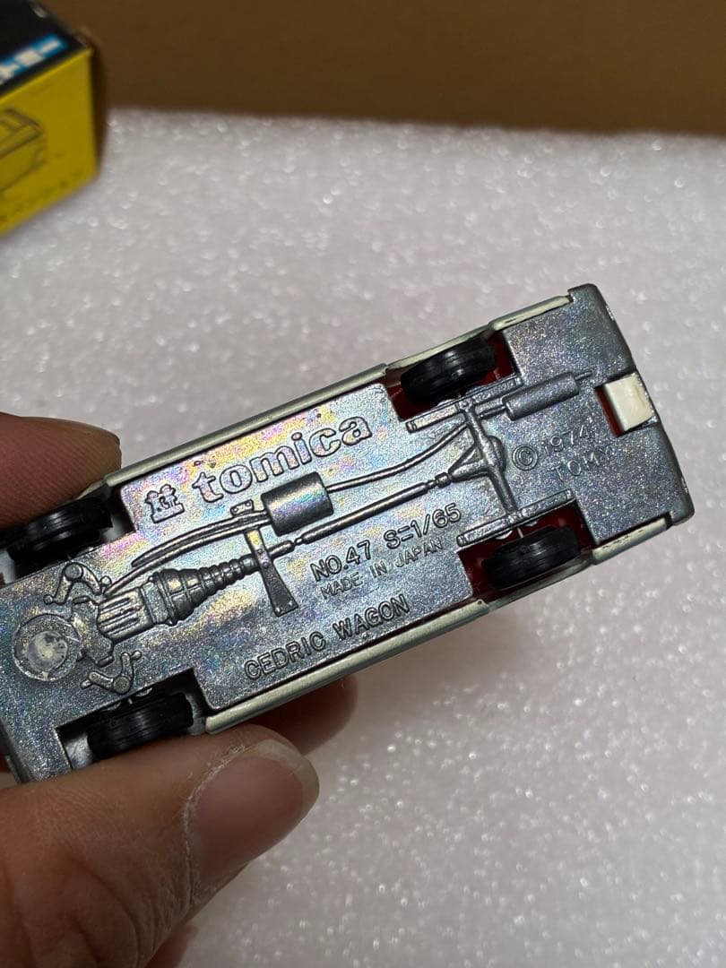 ぽ*様 トミカ　黒箱　ミニカー　4台セット