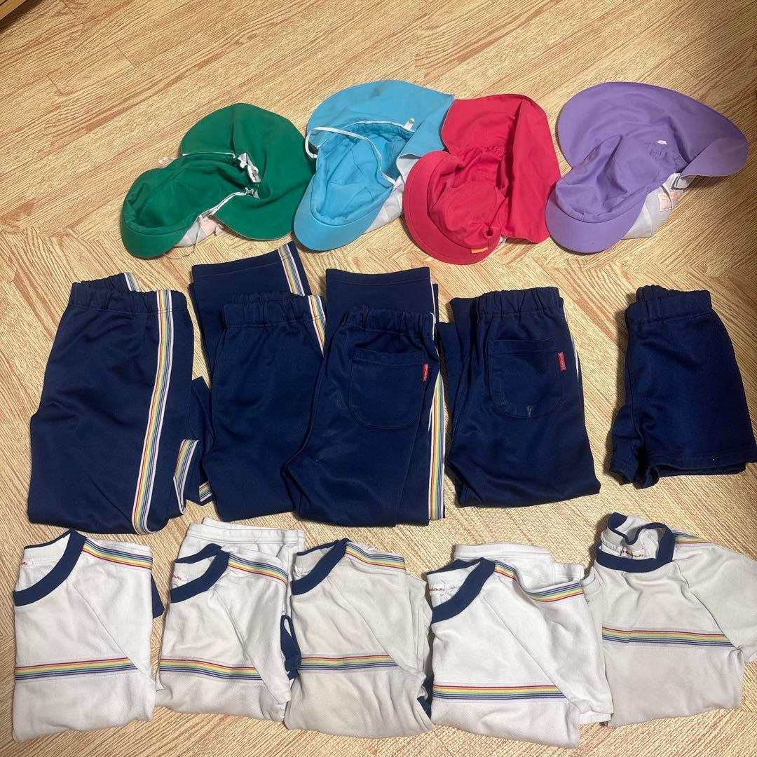 ころん　絵本と体操服セット