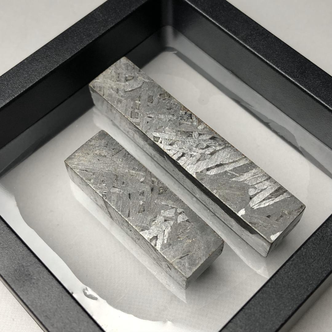 アルタイ隕石　 鉄隕石　メテオライト鉄隕石　原石 　重さ約45ｇ