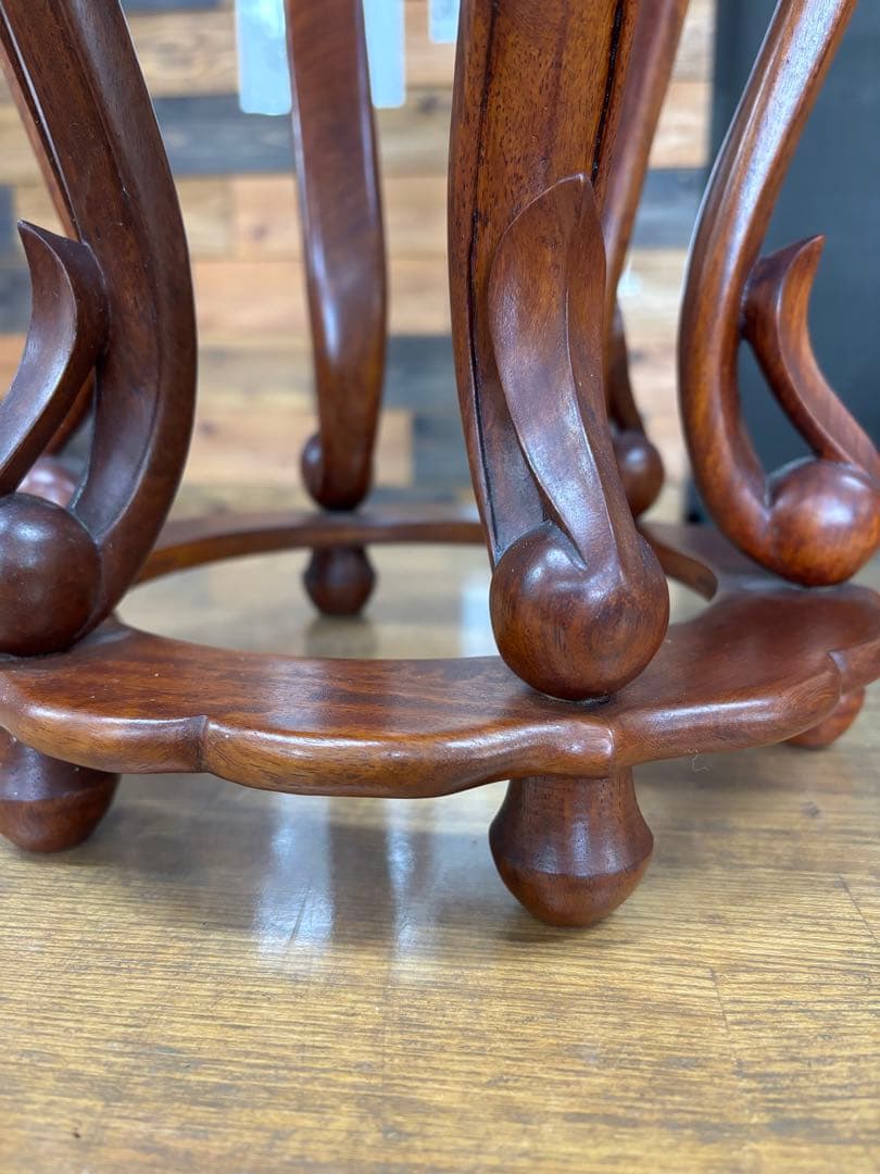 希少品　華道具　唐木　紫檀　ぶどう透かし彫り　飾り台　花台　香炉台　猫脚　盆栽台