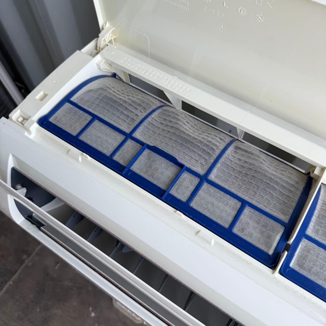 82ジャンク 激安早い者勝ち✨ 三菱　主に8畳用 エアコン　新生活応援