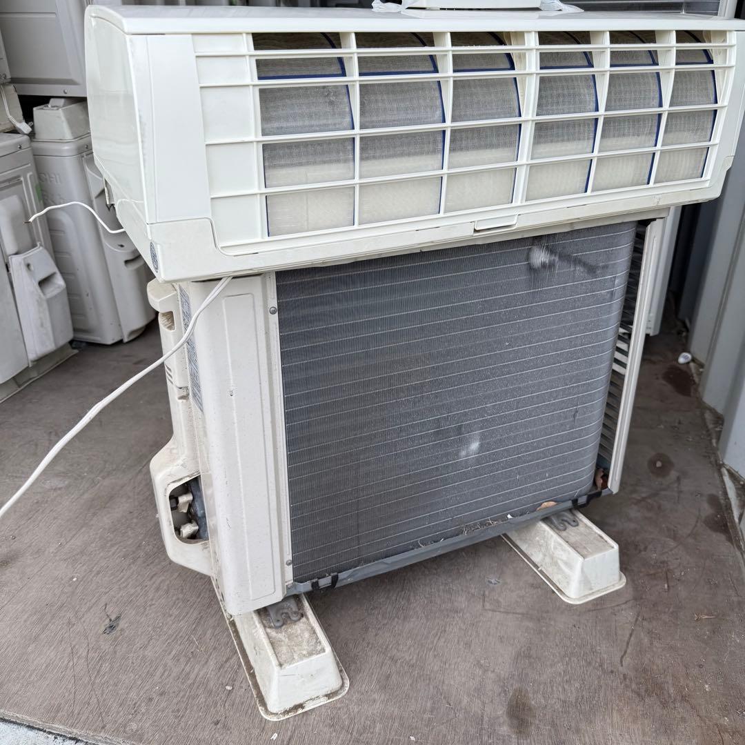 82ジャンク 激安早い者勝ち✨ 三菱　主に8畳用 エアコン　新生活応援