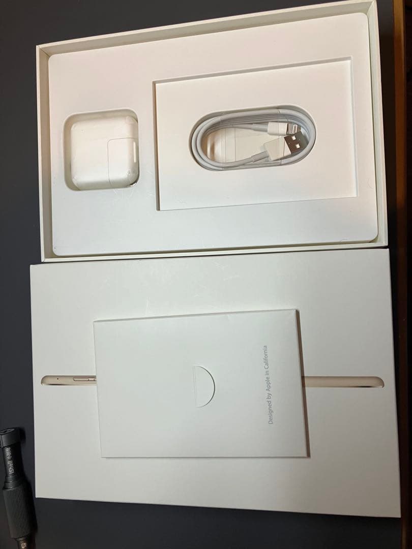 iPad mini4 128GB セルラーモデル　バッテリー新品交換済