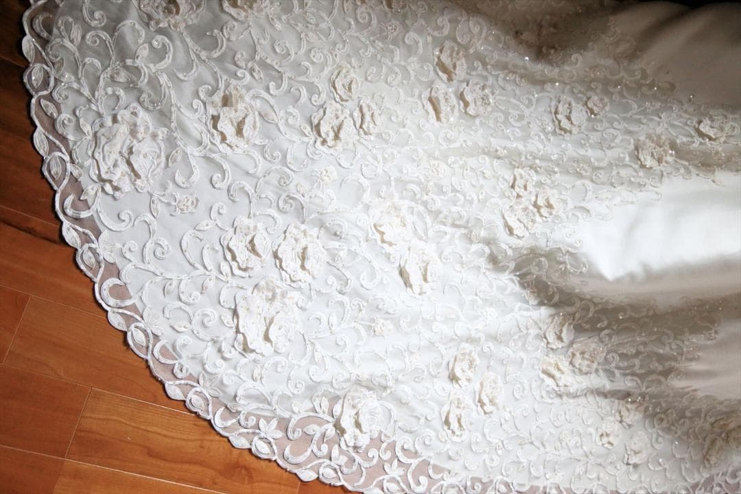 595グレースGRACEワンショルダー高級ウェディングドレス7号9号11号S～M