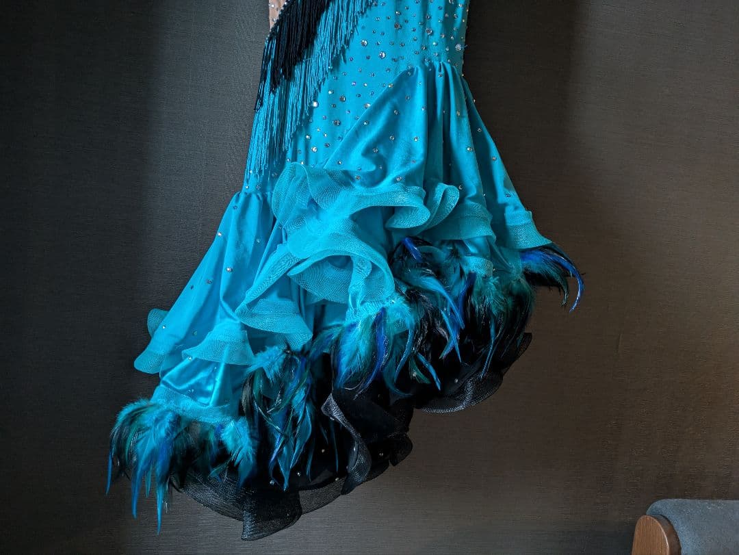 社交ダンスラテンドレス 青と黒Mサイズ