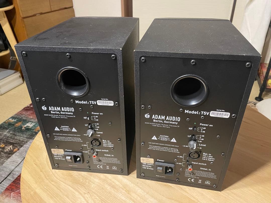 technowarriorADAM AUDIO T5V スピーカー+インシ