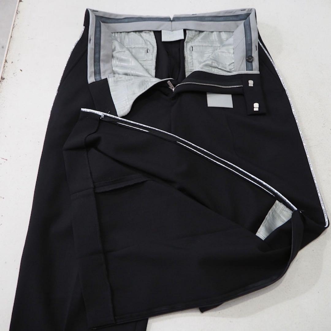 新品 定価21万 ヴェトモン VTMNTS 裾ジップ パイピング スラックス