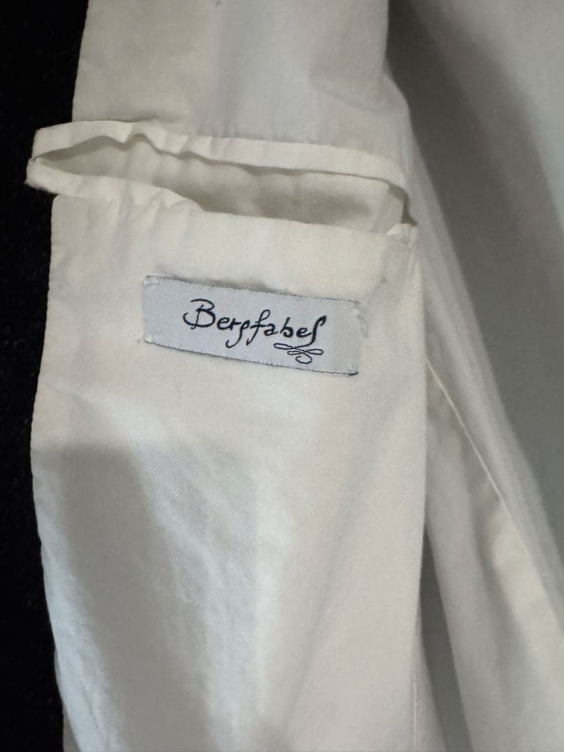 Bergfabel 黒 ウール ロングコート