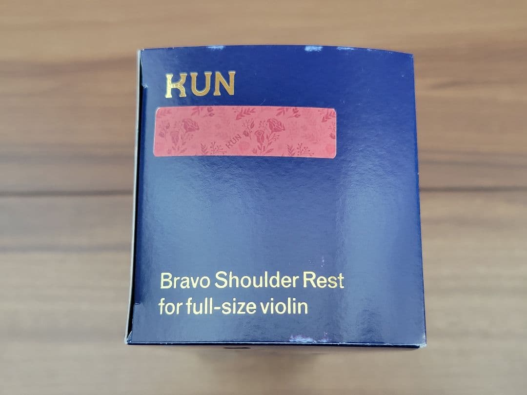 [試着のみ] KUN Bravo 限定品 ピンクのバラ柄 バイオリン肩当 4/4