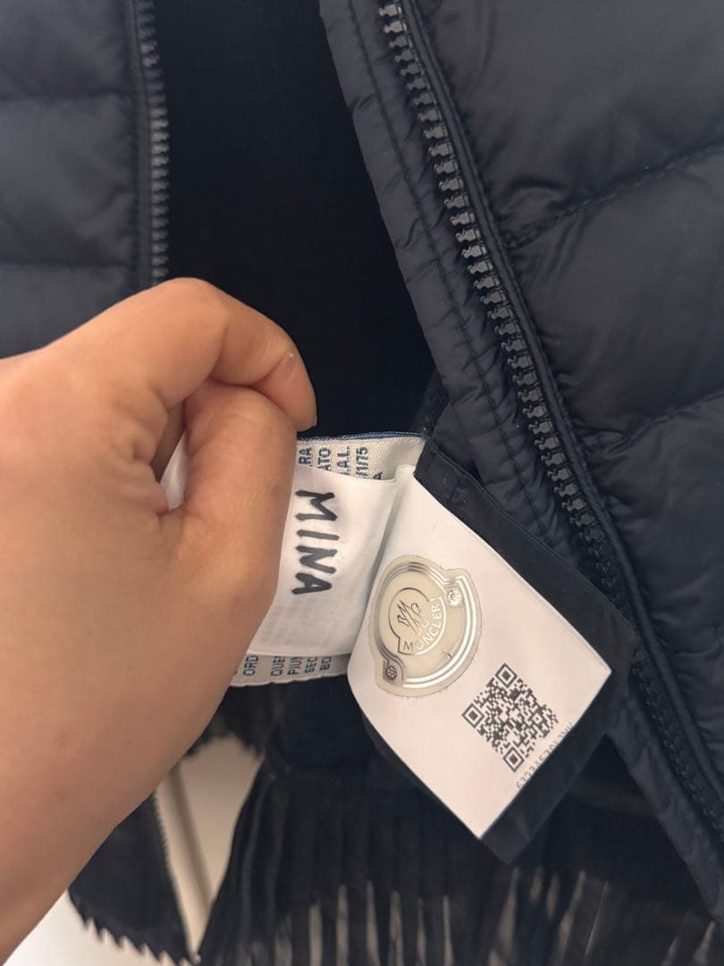 Moncler 黒 ダウンジャケット ニット