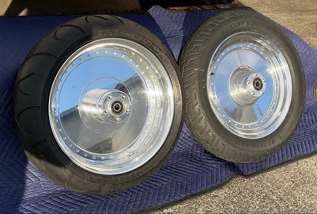 ⑤ F16 R200-17　ソフテイル　ワイドタイヤ　ホイール　ハーレー　後