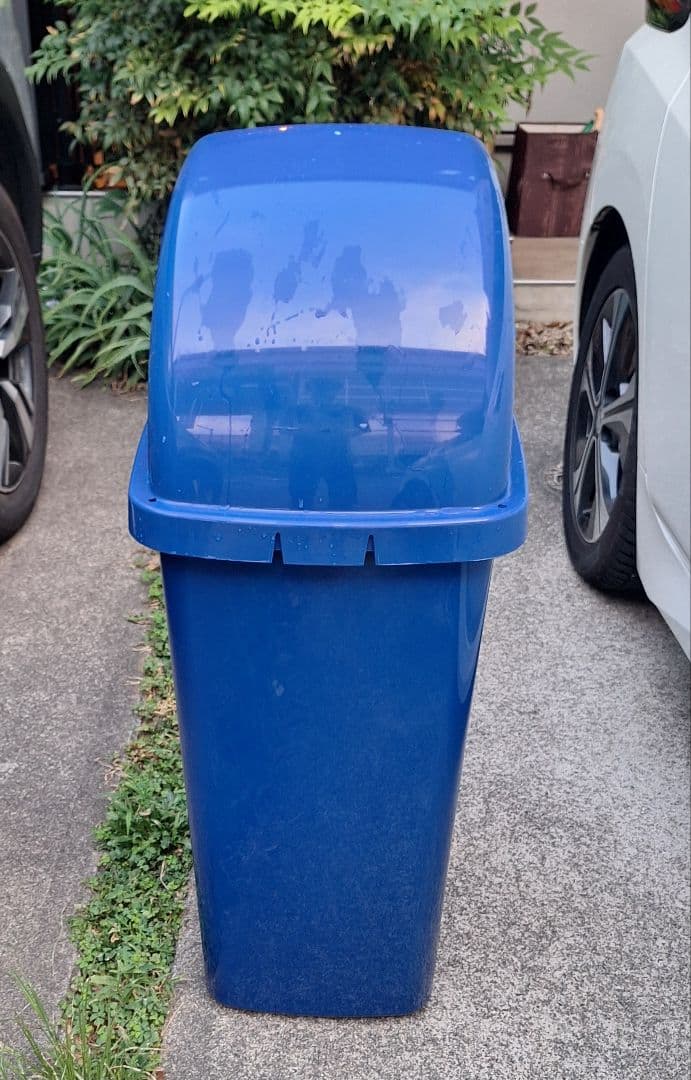 激レア★SUNTORYノベルティ★フタ付き大型ごみ箱★新品未使用