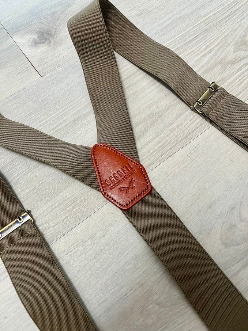 オルグイユ　カーキ Y字型サスペンダー