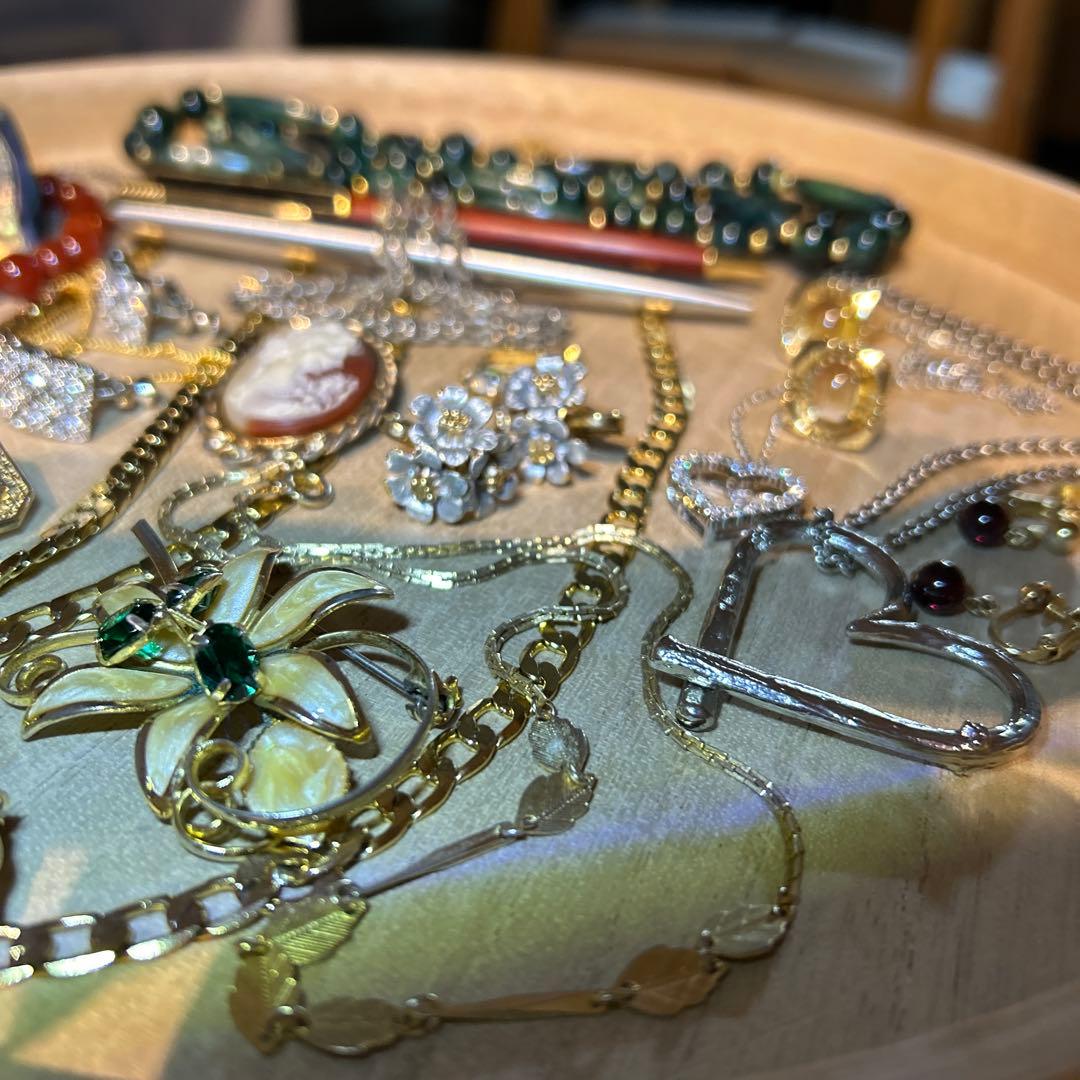 A*B様 再【大量まとめ売り】刻印有　多彩なアクセサリー貴金属　PENなど