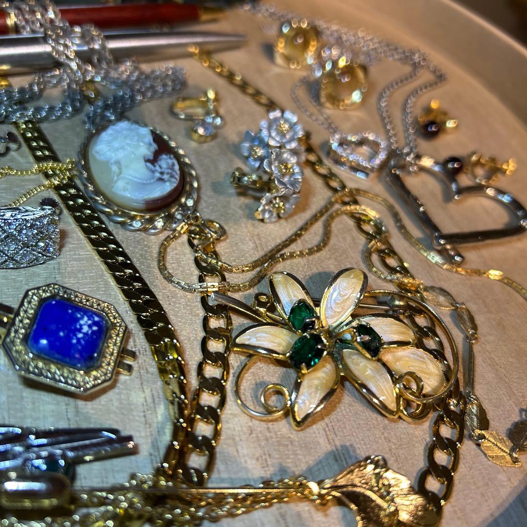 A*B様 再【大量まとめ売り】刻印有　多彩なアクセサリー貴金属　PENなど