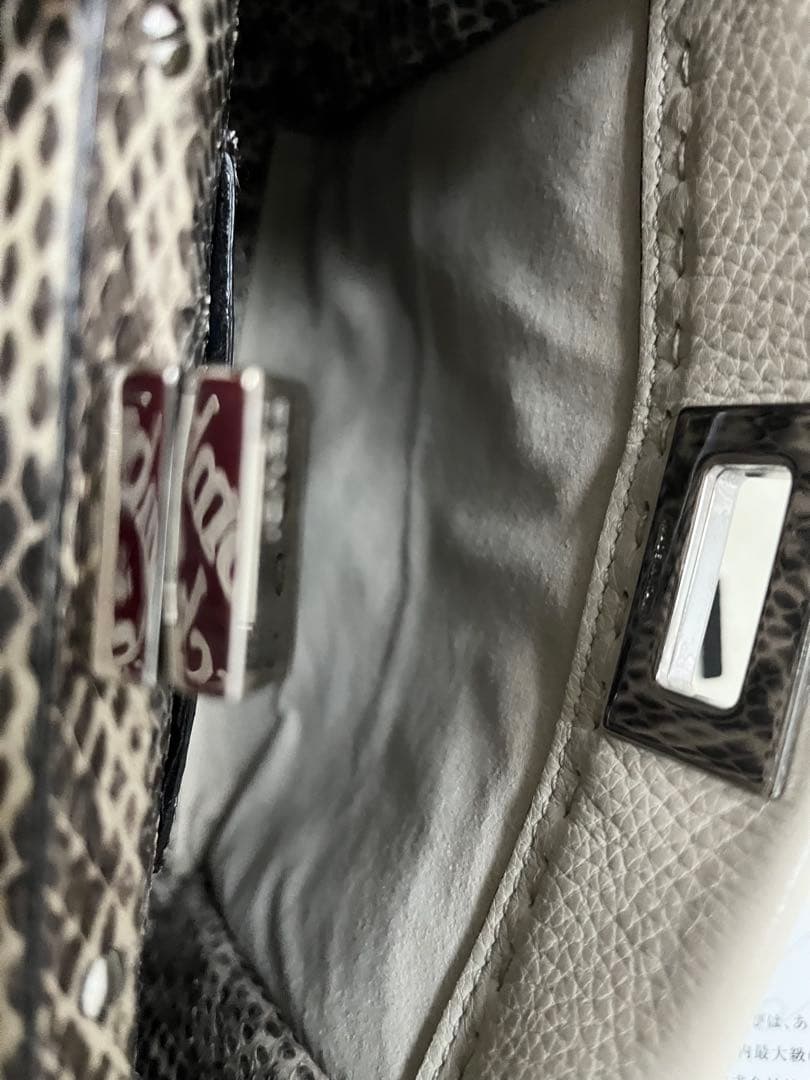 ⚪︎FENDI⚪︎ フェンディ ピーカブー ミニ セレリア パイソン 2way