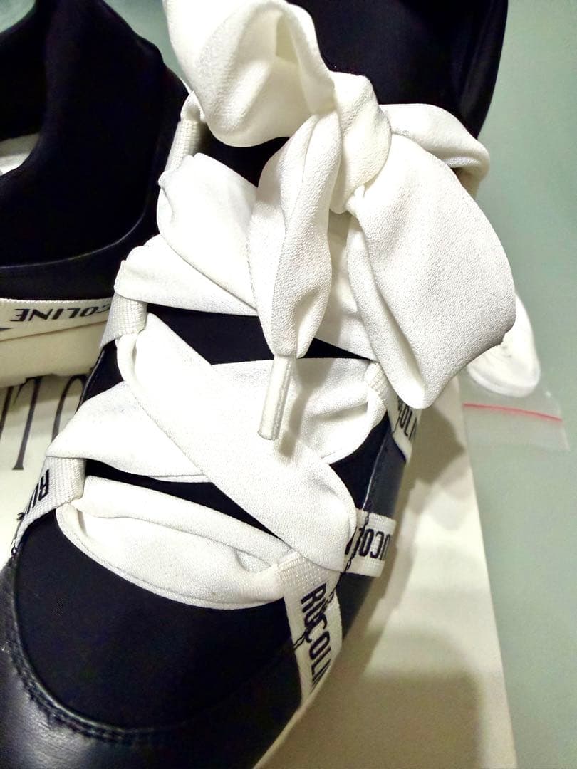 RUCOLINE リボン付きスニーカー ブラック/ホワイト