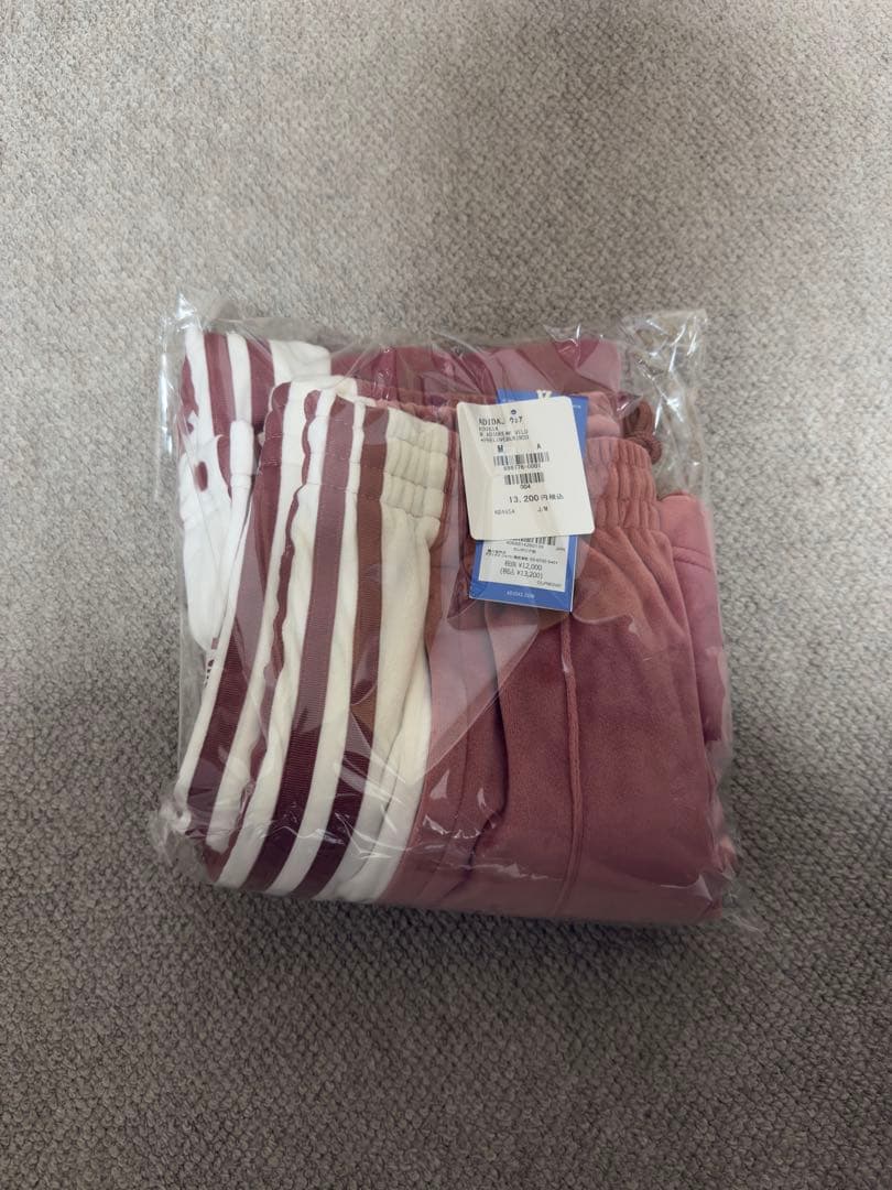 adidas w adibreak velour tt pink M 上下セット