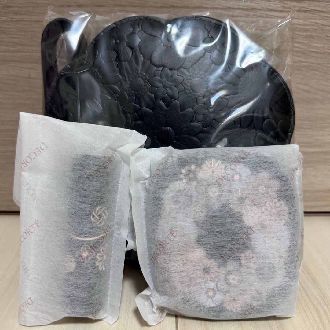 コスメデコルテ クリスマスコフレ 2025 アイシャドウ リップ ポーチ 3点