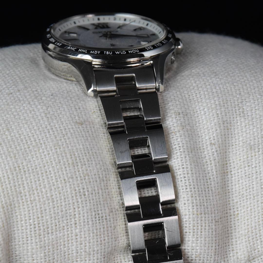 極美品 セイコーLk レディース腕時計1B35-0AY0 ラメ文字盤 白