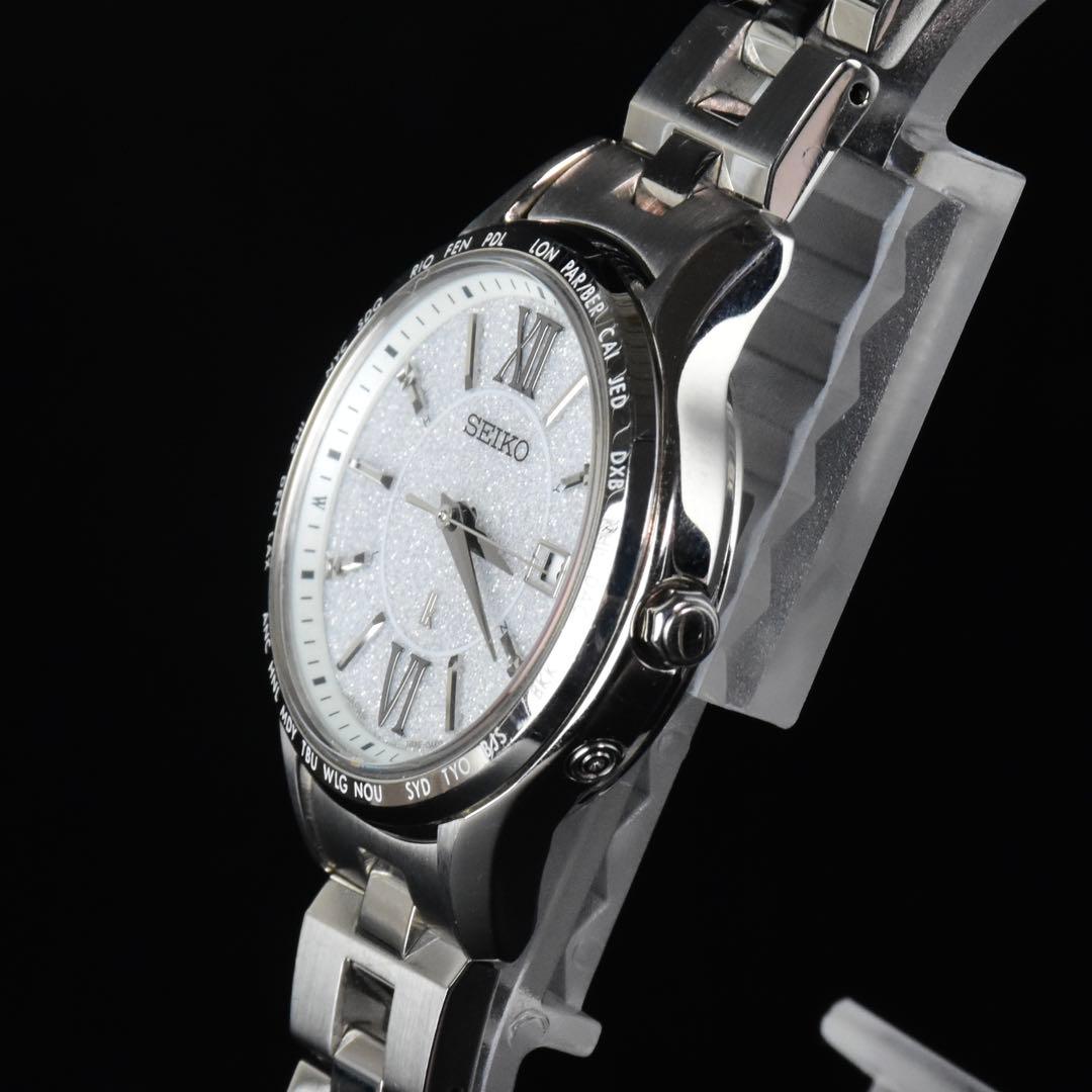 極美品 セイコーLk レディース腕時計1B35-0AY0 ラメ文字盤 白