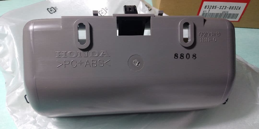 当時物　HONDA　ホンダ　レジェンド　ｋａ９ 天井用　メガネ入れ　新品